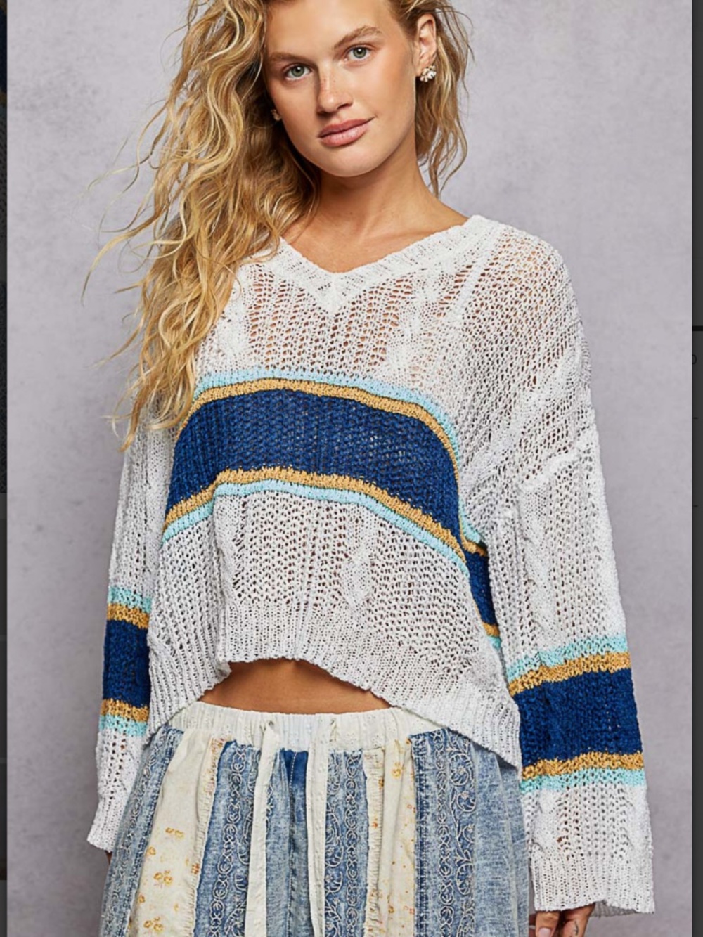 💲POL “ KATIE 4 “ POL V-Neck Stripe Sweater